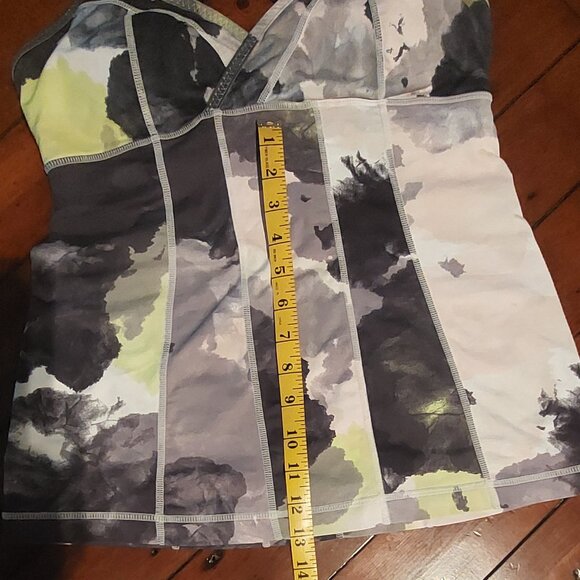 Lululemon Pastel Watercolor Print Tank Top Surplice Activewear Athleisure - Picture 5 of 8